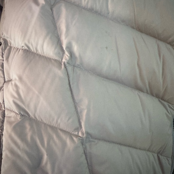 L.L. Bean Boundless Down Puffer Jacket II Women's Regular - Picture 9 of 9